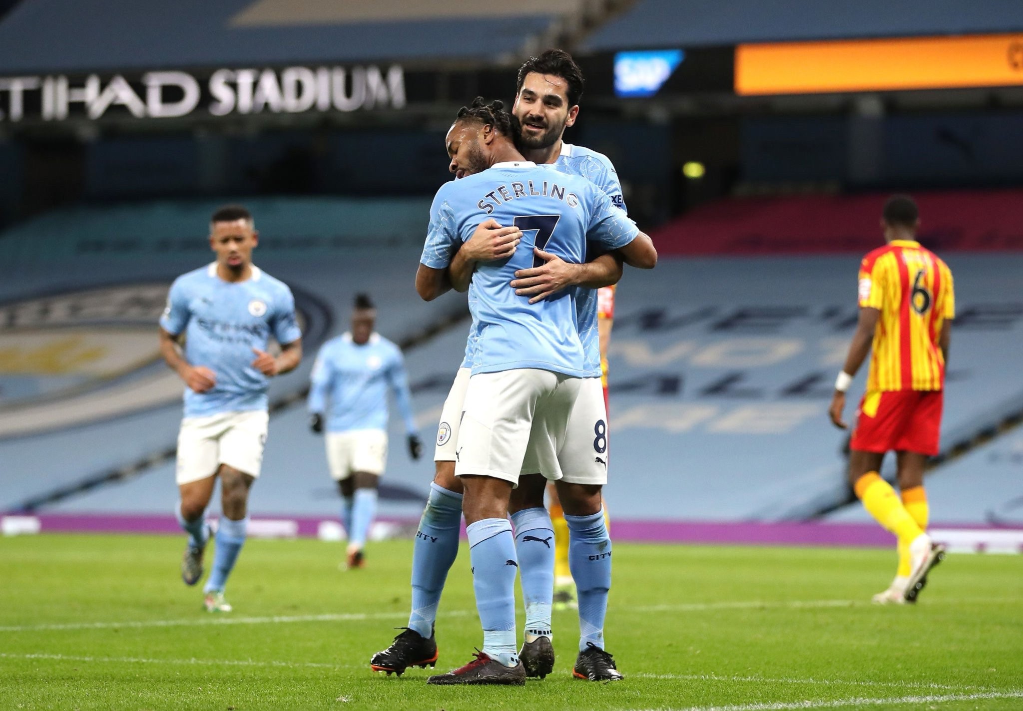 充满对抗魅 充满对抗魅